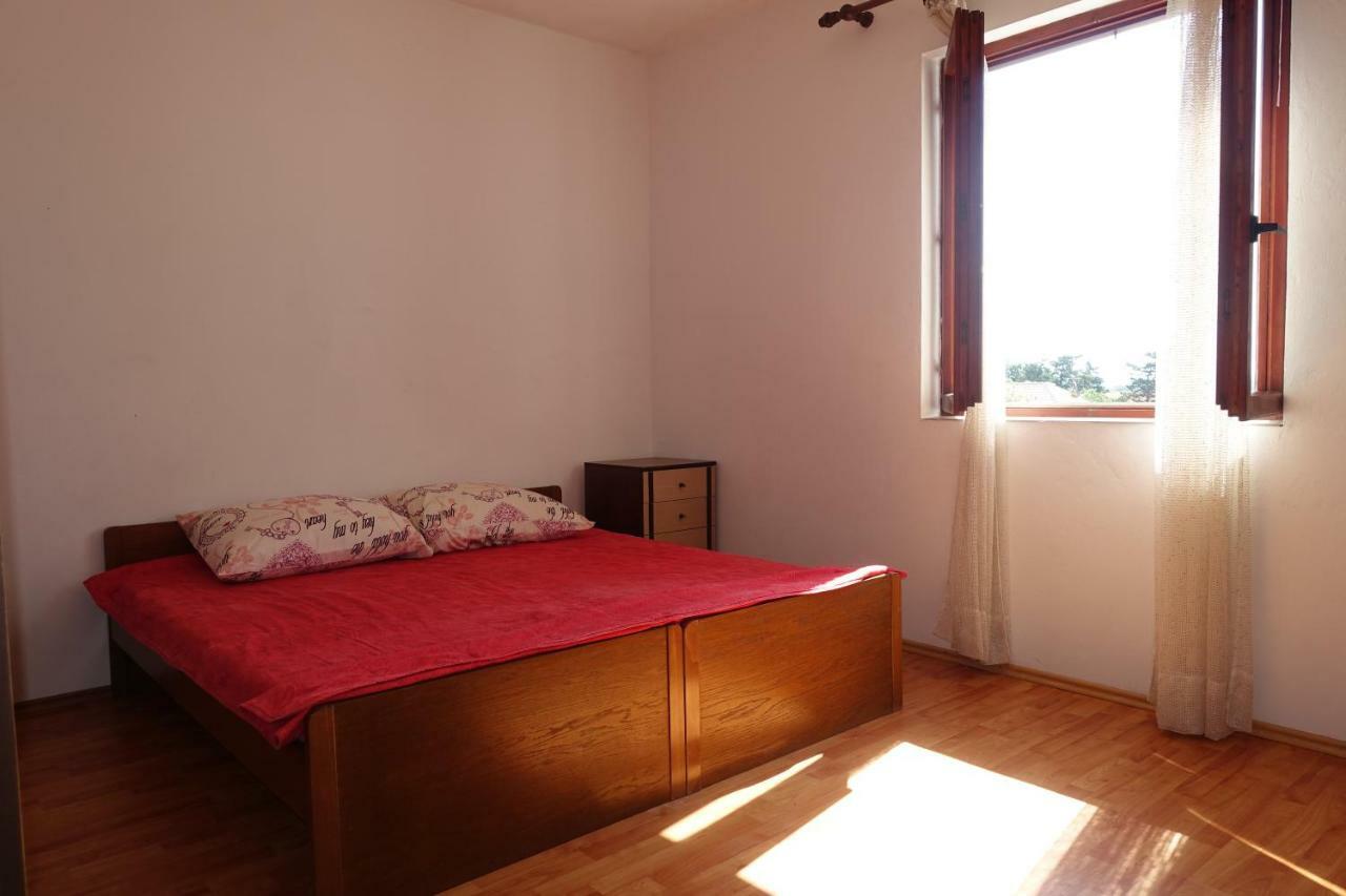 Apartment Dede Nin Eksteriør bilde